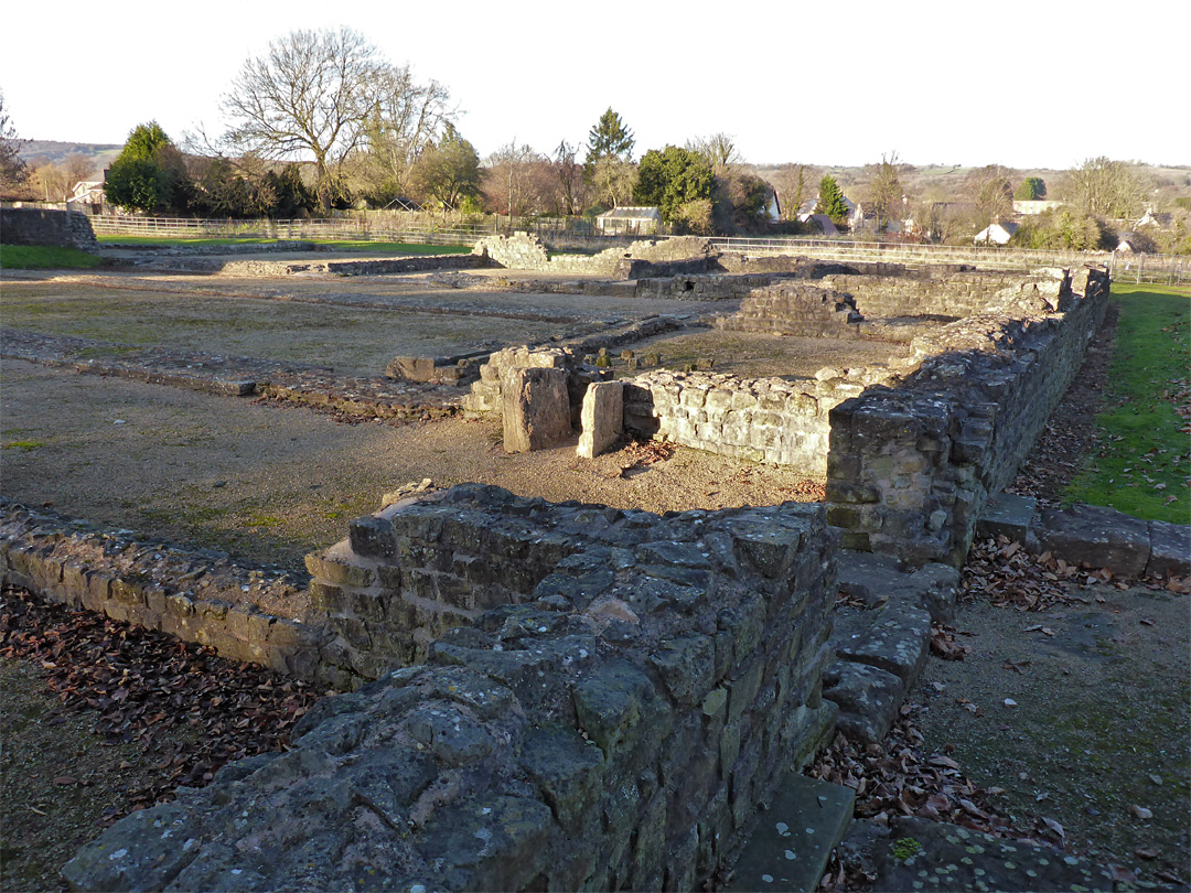 Forum walls