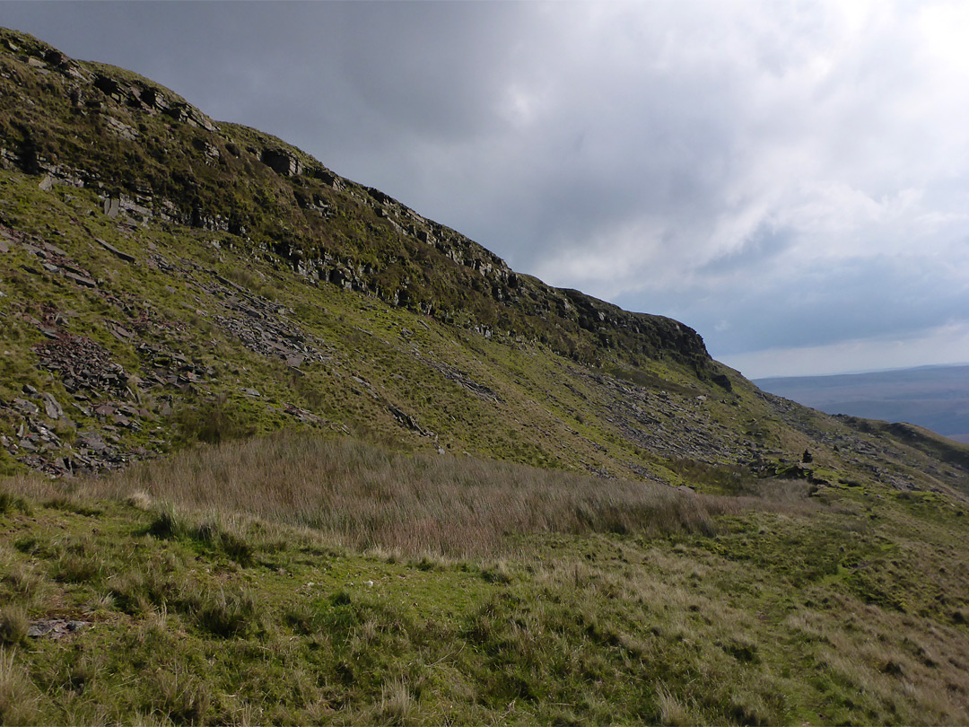 Line of cliffs