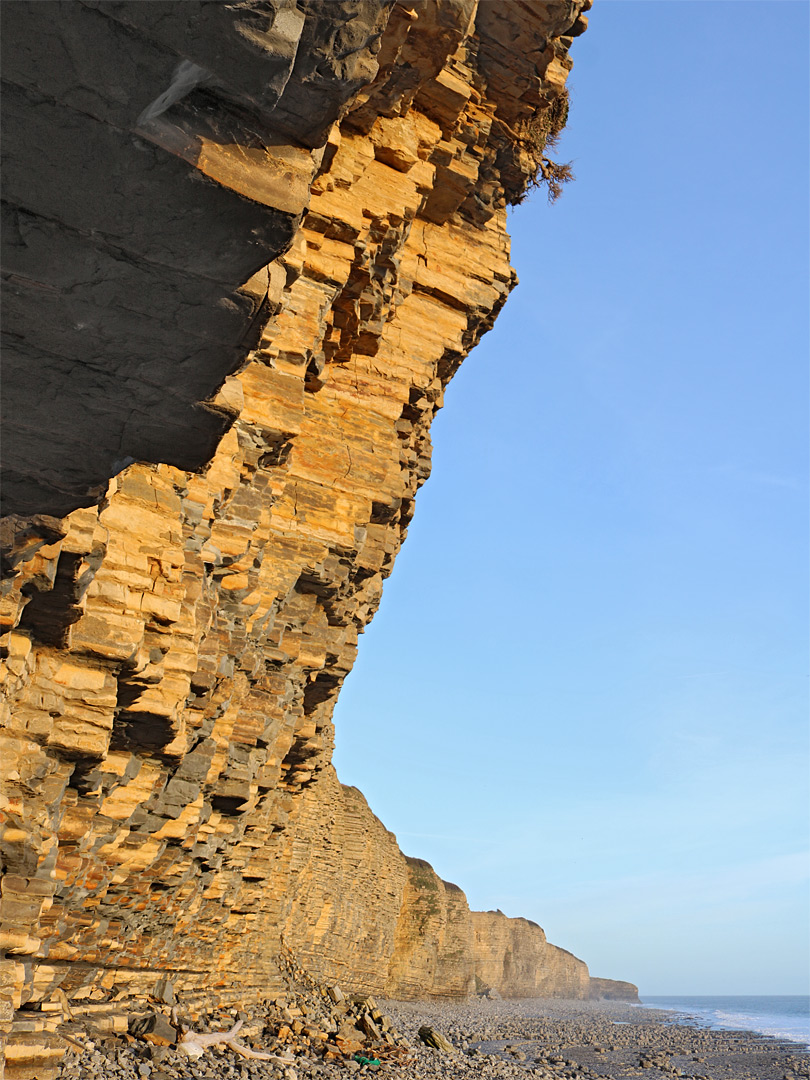 Overhanging cliff