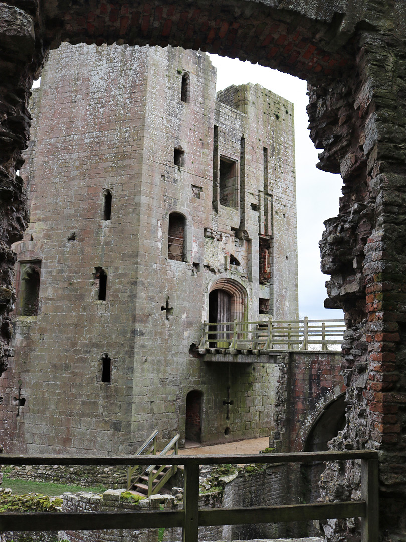 Bridge to the great tower