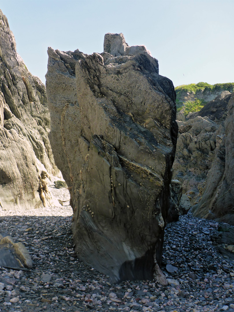 Slate pillar