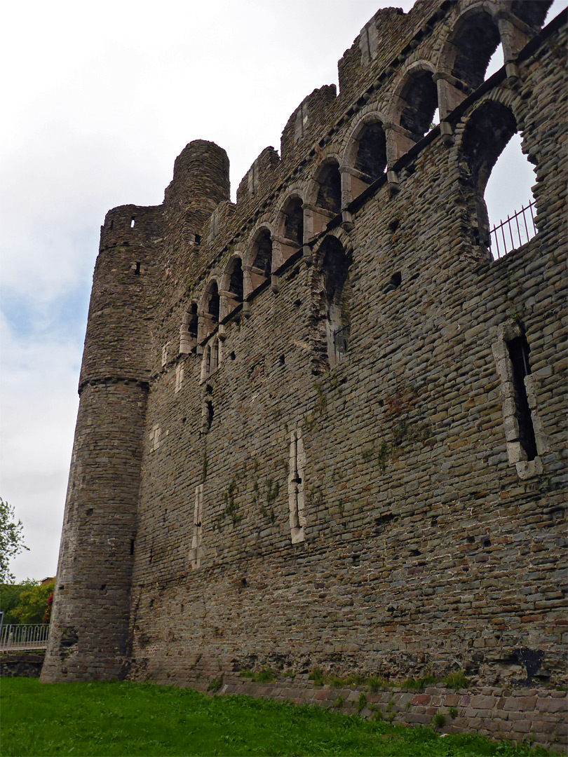 South wall and turret