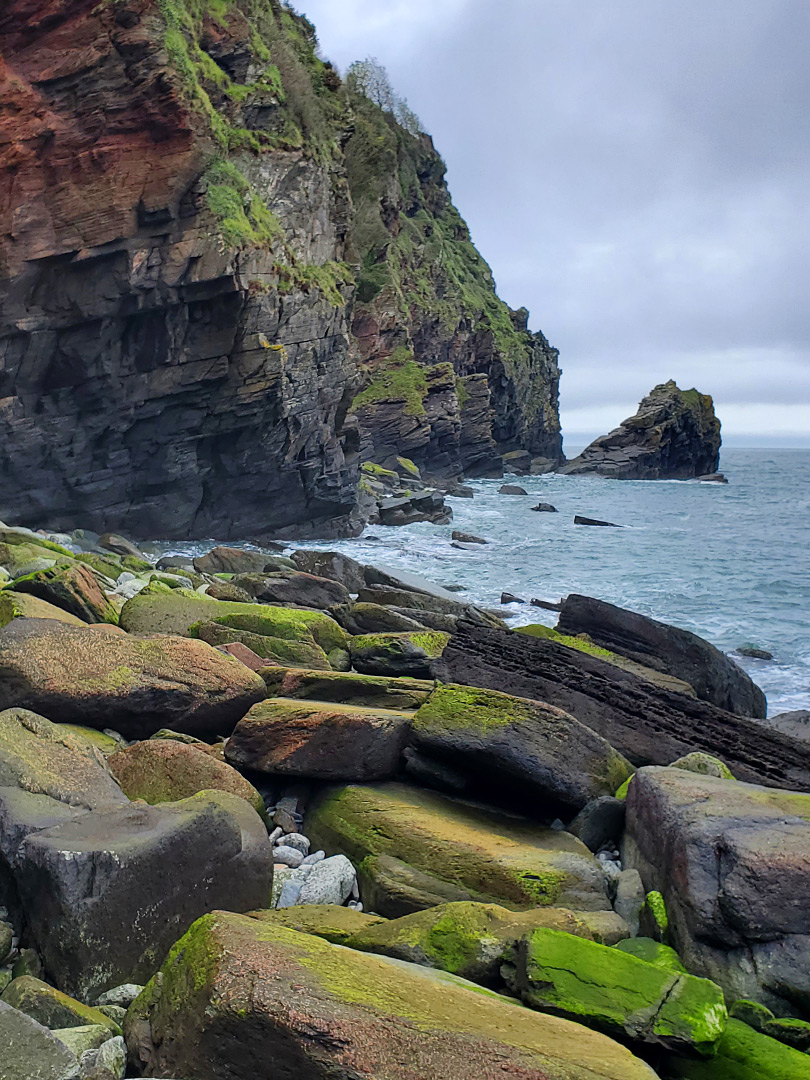 Jumbled boulders