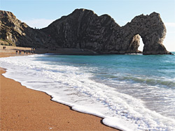 Waves beside Durdle Door