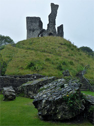 Steps to the keep