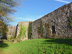 Wall of the outer ward