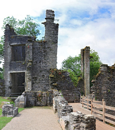 Berry Pomeroy Castle