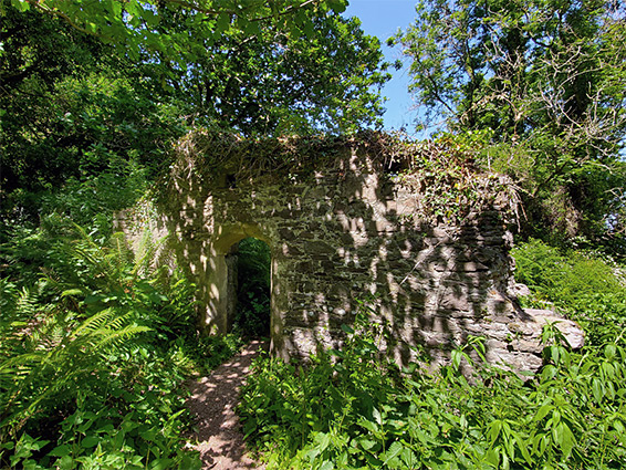 South wall of Burgundy Chapel