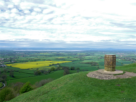 Summit marker